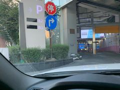 -大悦城-停车场