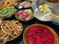 -重庆故事姊妹老火锅(财经学院店)