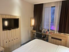 -城市便捷酒店(武汉万象城北湖正街店)