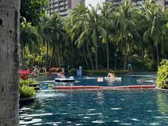 -三亚湾海居铂尔曼度假酒店