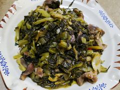 酸菜猪杂-幽优农庄·森波拉特色本地农家菜