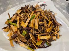 什锦山野菜-小厨子私房菜·云南美食店