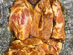 调味去骨肋排-万兴佳烤肉·长白山老味道(宏泰广场店)