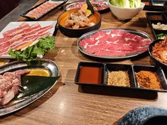 -山居屋炭火烧肉(厚街万达店)