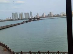 -贝勒爷·酥不腻烤鸭