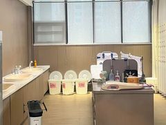 -葱妈母婴医护月嫂中心(浦东店)