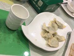 -黄家饺子东北特色菜馆(湖滨商业街店)