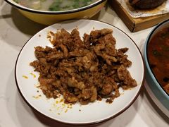 -丁里羊肉小镇(天鹅湖总店)