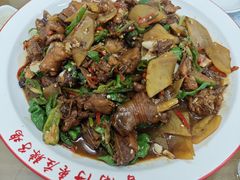 -鲁南仔·滕州炒鸡(经三路店)