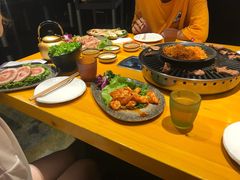 -那胡同里的小烤肉馆(开发区万达店)