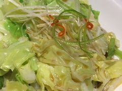 手撕圆包菜-马凯餐厅(长椿街店)