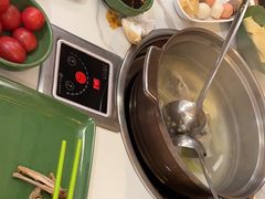 -润园四季椰子鸡火锅(卓越INTOWN店)