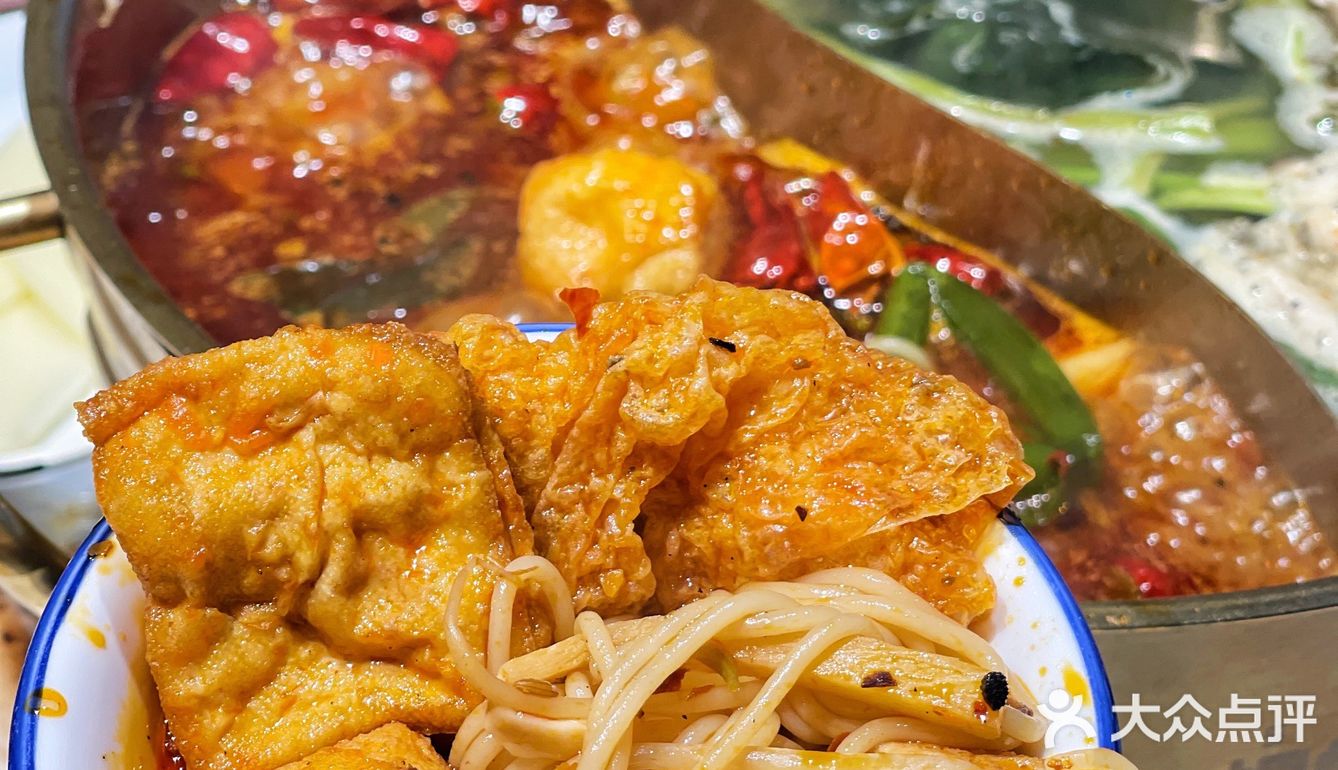 西安首家螺蛳粉火锅速来嗦粉呀！