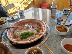-阿婆情腊排骨火锅(金虹路店)
