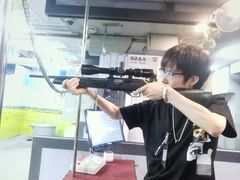 -都市枪神实弹射击俱乐部