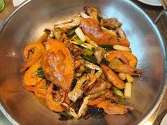 -七欣天香辣蟹火锅(上海银亿滨江店)