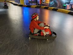 -极限PLAY运动娱乐新世界·团建派对潮玩休闲馆·室内蹦极高空游乐园