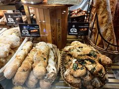 -汉柏麦香德国面包房(海信店)