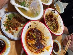 -朱大嘴肥肠血旺(福字街店)
