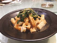 -丝路天山酒店(国际大巴扎店)