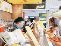 -麦当劳(中二横路店)