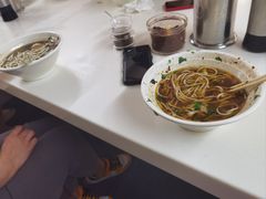 -花溪王记牛肉粉(四季花溪商场店)