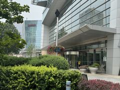 -Apple零售店(华贸购物中心店)