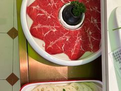 -洪氏嗨捞·广东猪肚鸡·椰子鸡火锅(西咸万象城店)