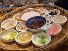 -包整·丝娃娃(一览甲秀楼风景店)