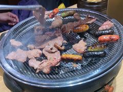 -青瓦餐厅·生鱼片·韩园烤肉(西塔店)