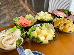 -包整·丝娃娃(一览甲秀楼风景店)