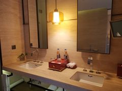 -上海衡山路十二号华邑酒店