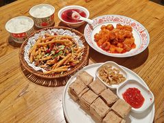 -汉小城·老铫子藕汤·乡野湖北菜(江汉路吉庆街店)