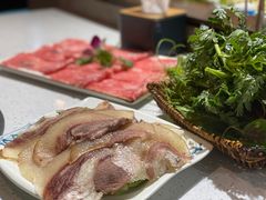 -贵府酸汤牛肉火锅·贵州老字号(飞山街店)