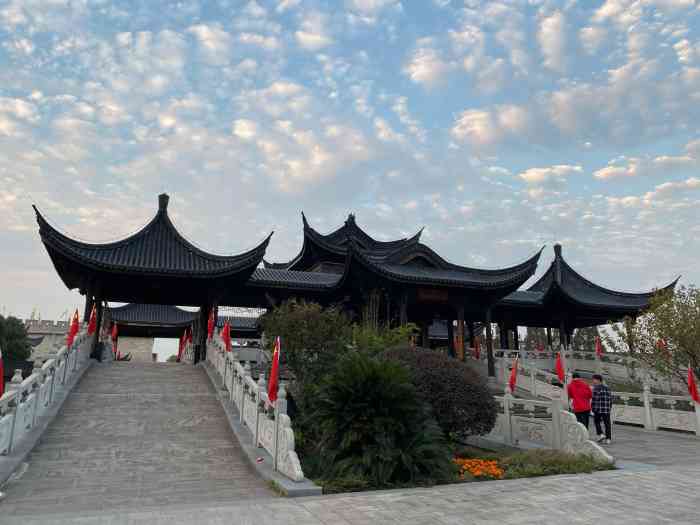 滕头生态旅游区-"周末公益乐学在滕头村附近推出插花活动,上.