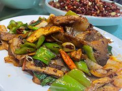 回锅肉-川人川菜馆·小龙虾·鲜虾现做(黄山路店)