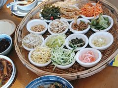 -包整·丝娃娃(一览甲秀楼风景店)