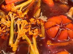 -黄潇洒老火锅(九眼桥宏济巷店)