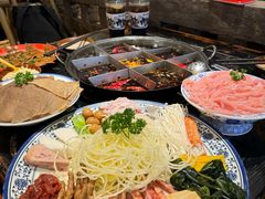 -周小明火锅(黑金冠社区店)