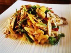 土猪肉炒鲜竹笋-无有景观餐厅·铜瓢牛肉·下午茶