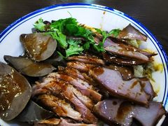 招牌鹅肉-春梅里卤鹅馆·47年老字号(中山路店)