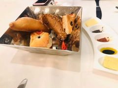 -龙虾酒吧扒房(宁波香格里拉店)
