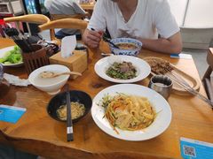 -嘻小北·兰州清汤牛肉面(太平洋森活天地店)