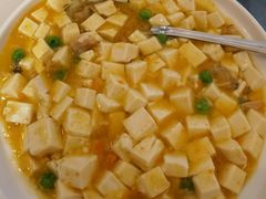 -满江红四季餐厅 · 国家五钻级酒家(新纪元大酒店店)