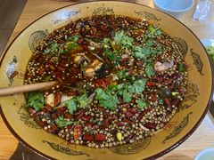 麻辣退秋鱼-自贡盐帮菜·玩辣餐厅(樱花园西街店)