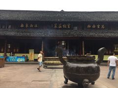 -峨眉山报国寺