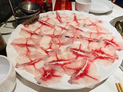 -盛源川香鱼火锅(西小区总店)