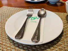 -Chom Cafe and Restaurant