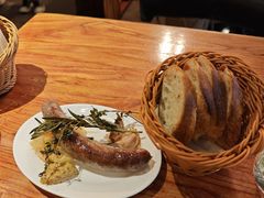 -羽深肉铺 Steak & Wine