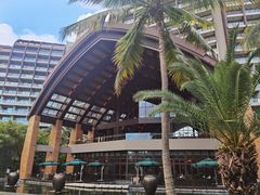 -三亚湾海居铂尔曼度假酒店